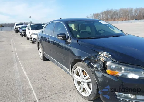 2013 Volkswagen Passat 2.0L Tdi Sel Premium from USA, damaged, VIN 1VWCN7A39DC142798
